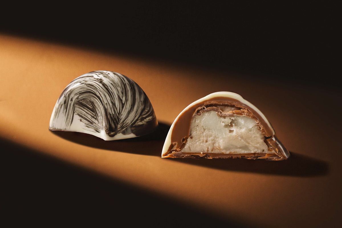 Salty macadamia elegance